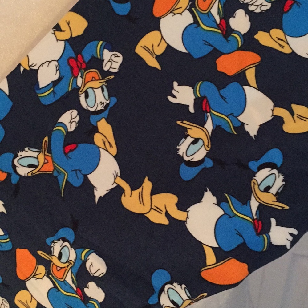 Lularoe Disney Donald Duck OS Leggings New
